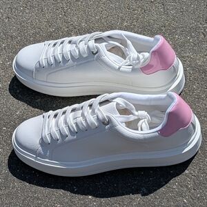 Steve Madden Charlie Textured platform sneakers (New)